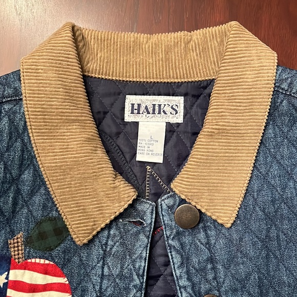 Vintage Quilted Jean Barn Jacket with Corduroy Trim and Apple Appliqués - Large - Picture 7 of 9